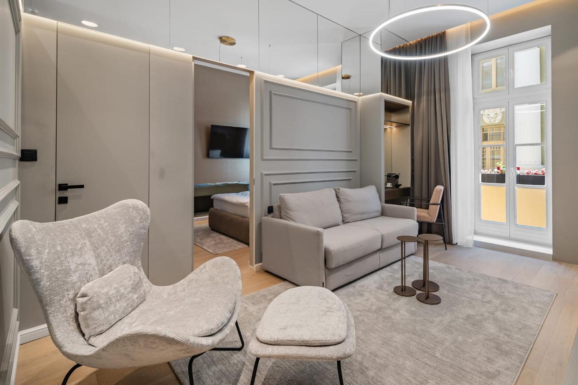 Monamel Luxury Suites 스플리트 외부 사진