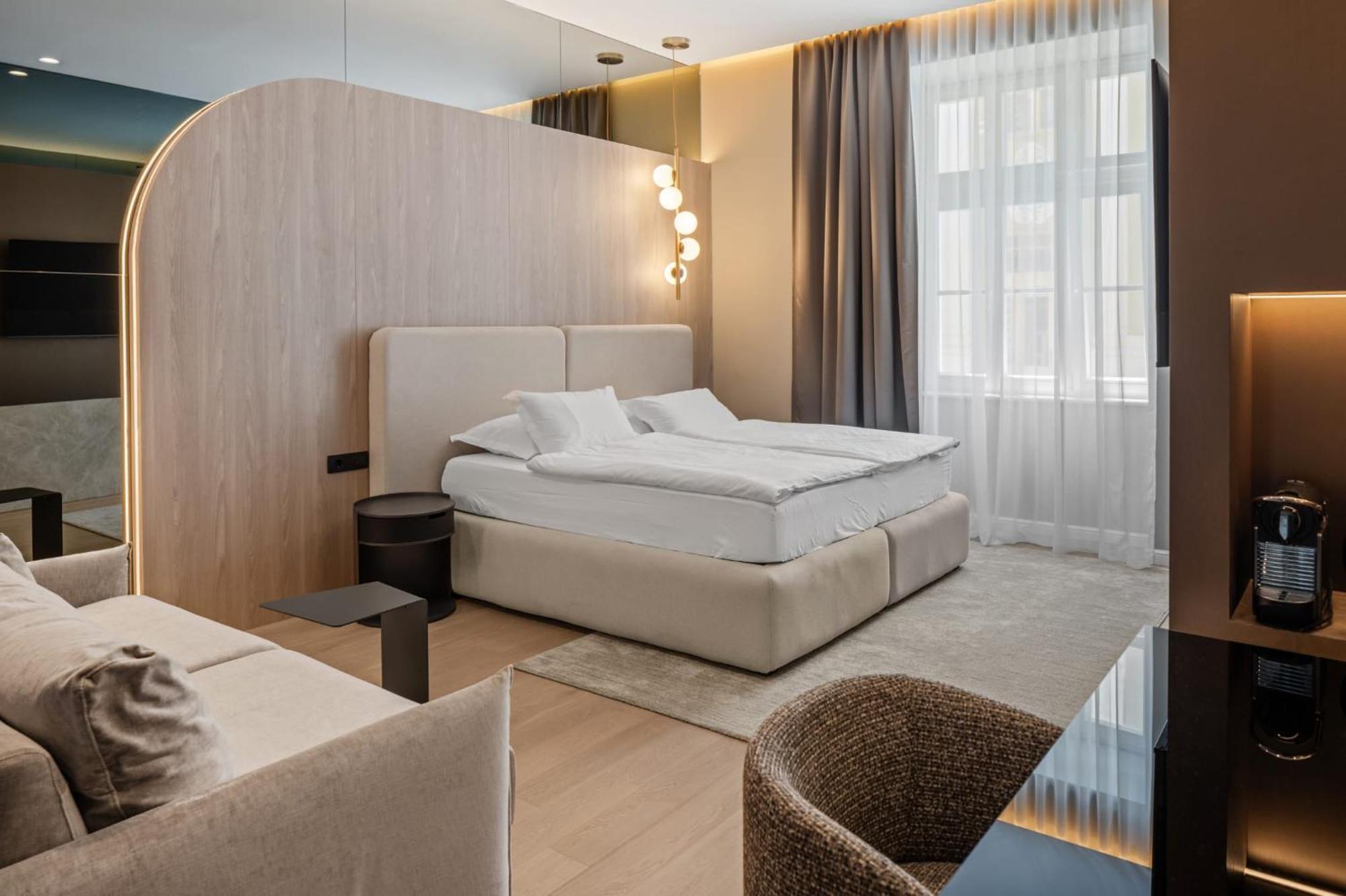 Monamel Luxury Suites 스플리트 외부 사진